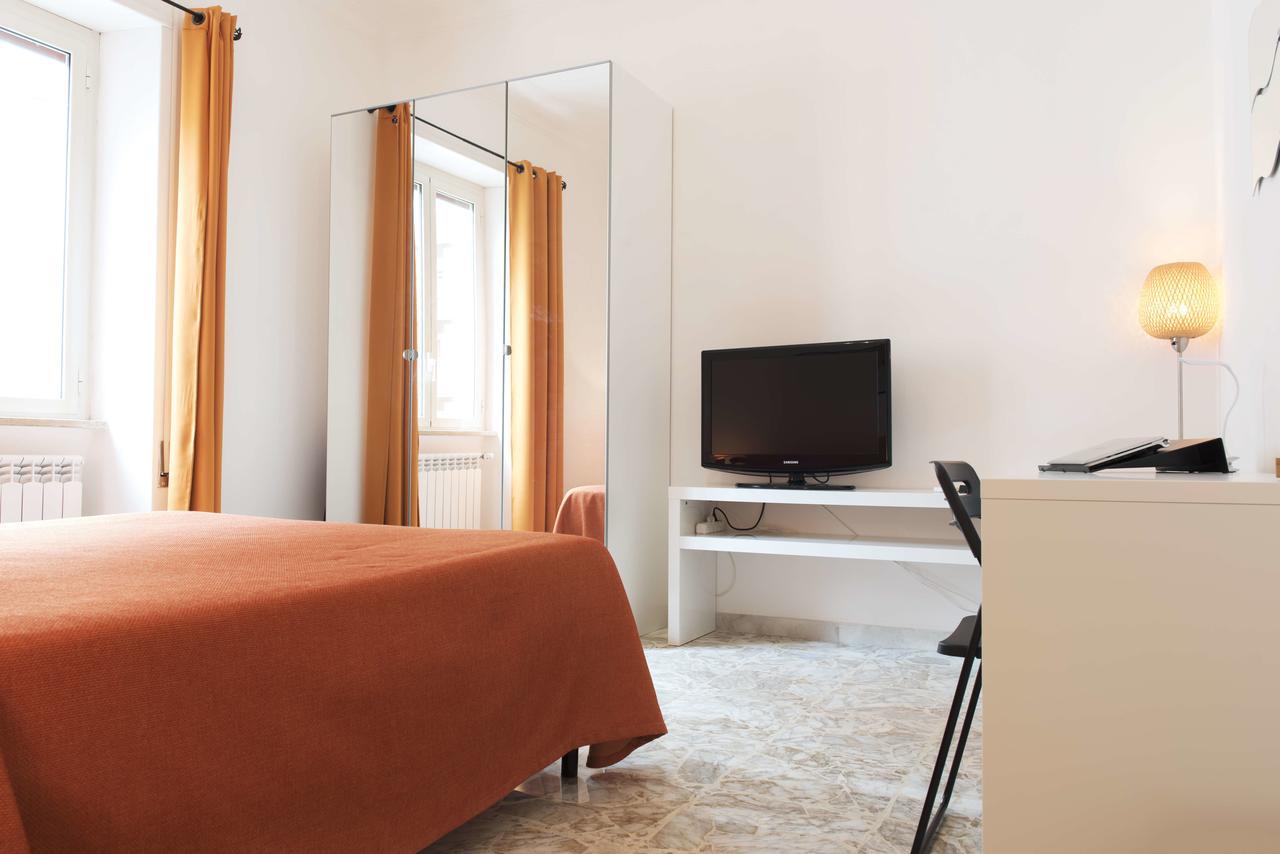 Michelangelo Apartment Civitavecchia Luaran gambar